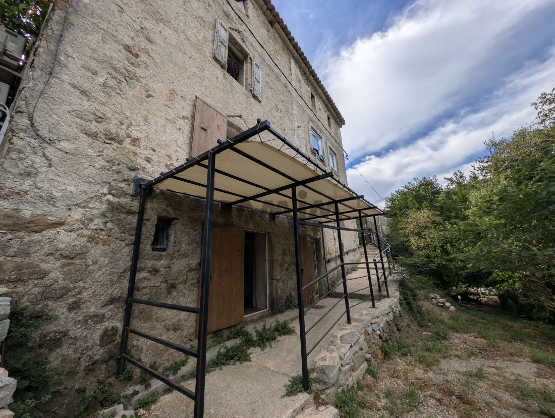 Appartement 4 pièces 97 m² · à Soudorgues · 97,3 m² · 143 500 €